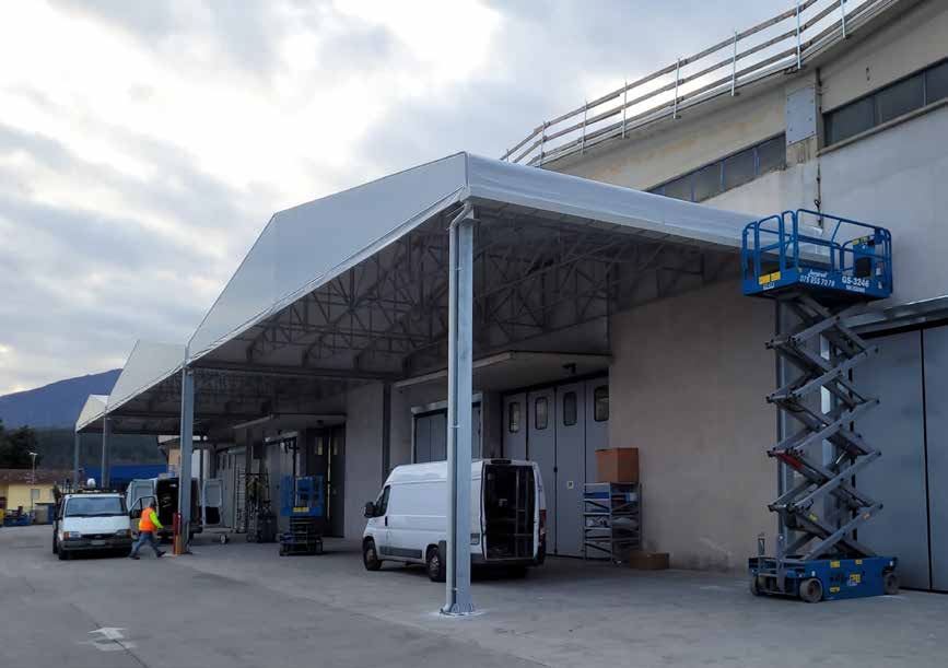 Tettoia Industriale Frontale Mobile in PVC e Acciaio zincato | Spatium